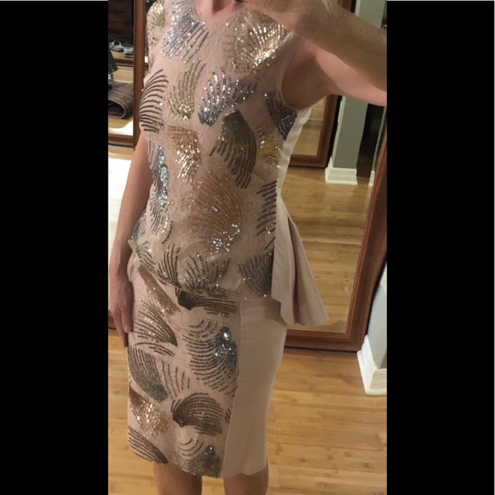 BCBG sequin set